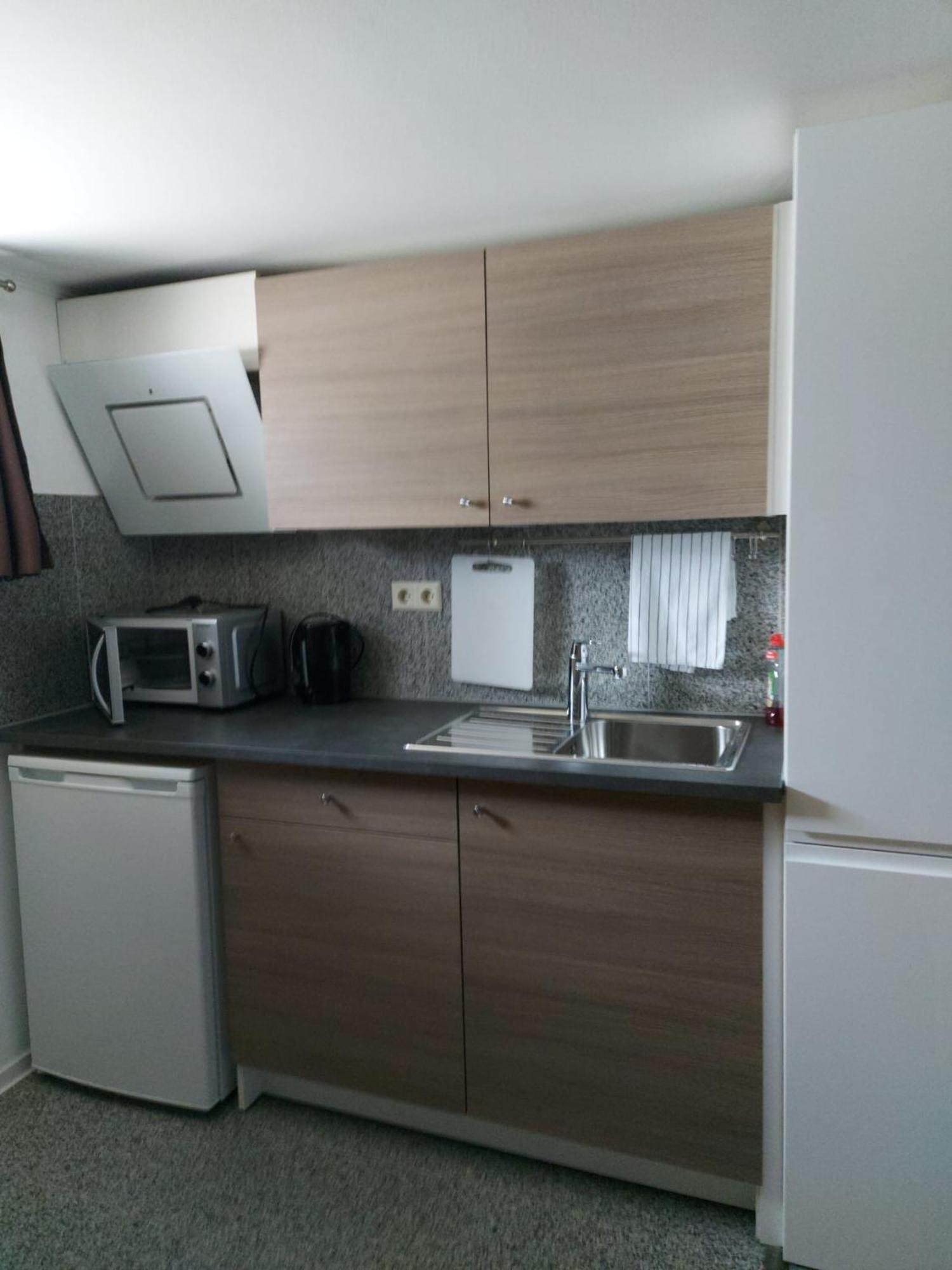 Zimmer In Direkter Naehe Zu Basel Grenzach-Wyhlen Extérieur photo